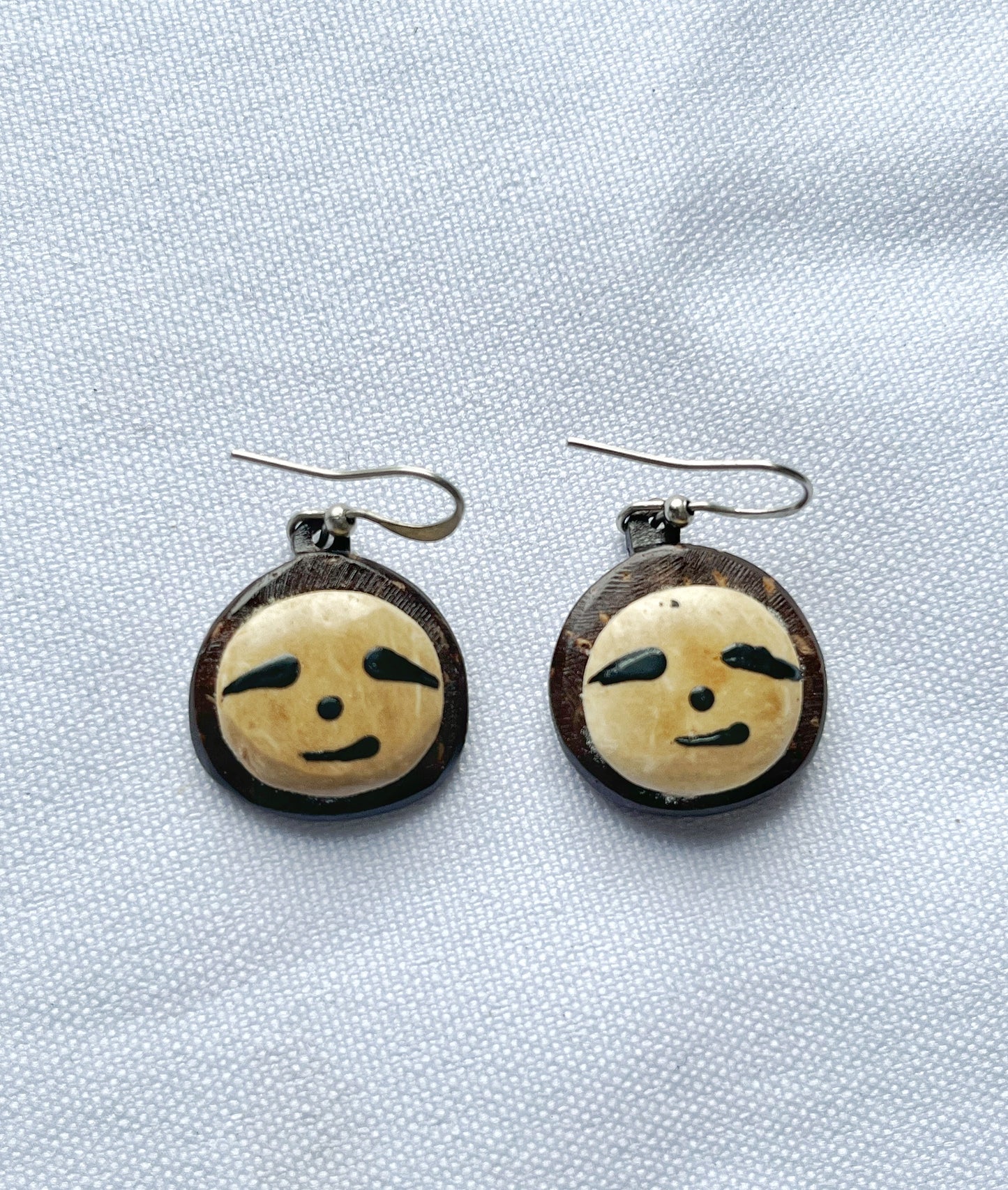 Aretes de coco perezoso