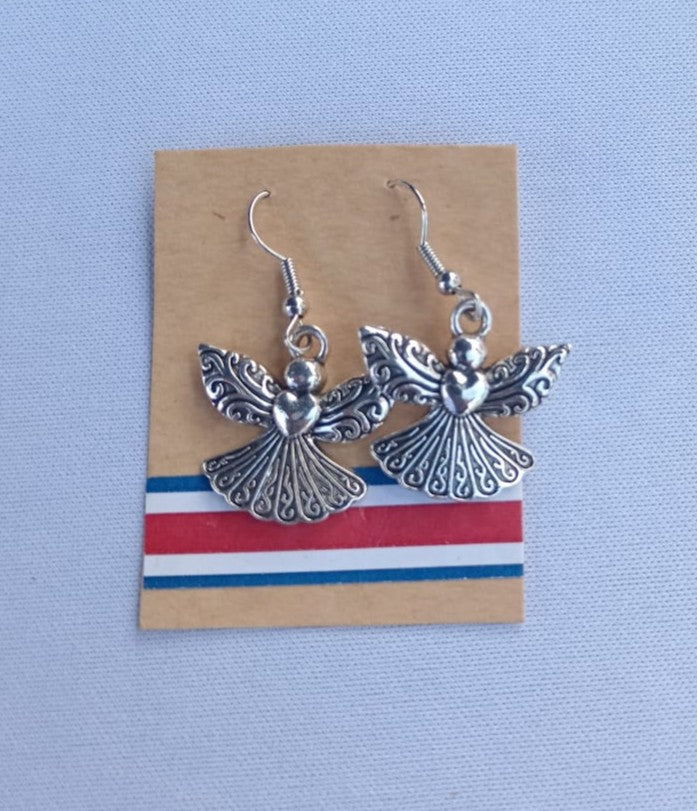 Aretes Ángeles plateados