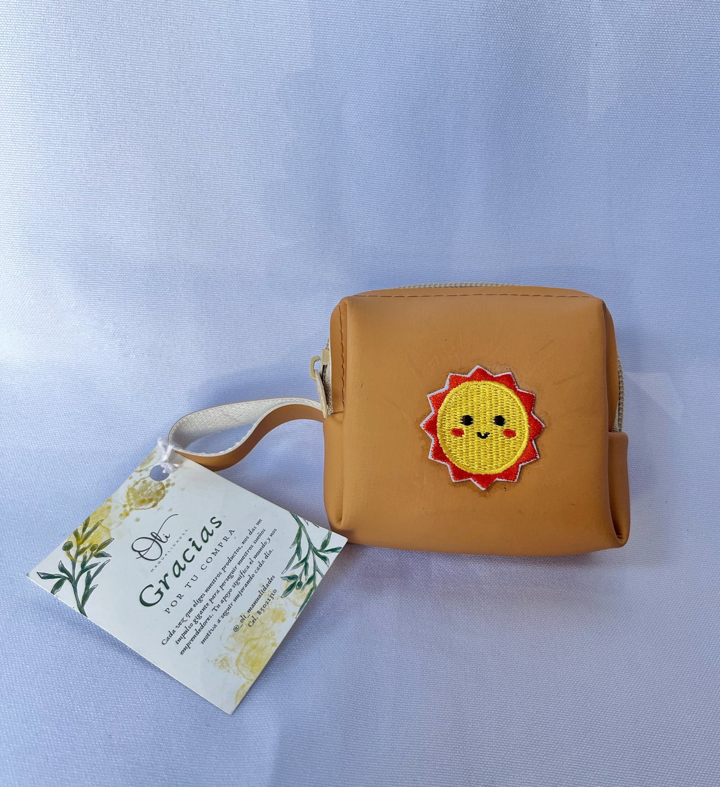Monedero peq beige con sol