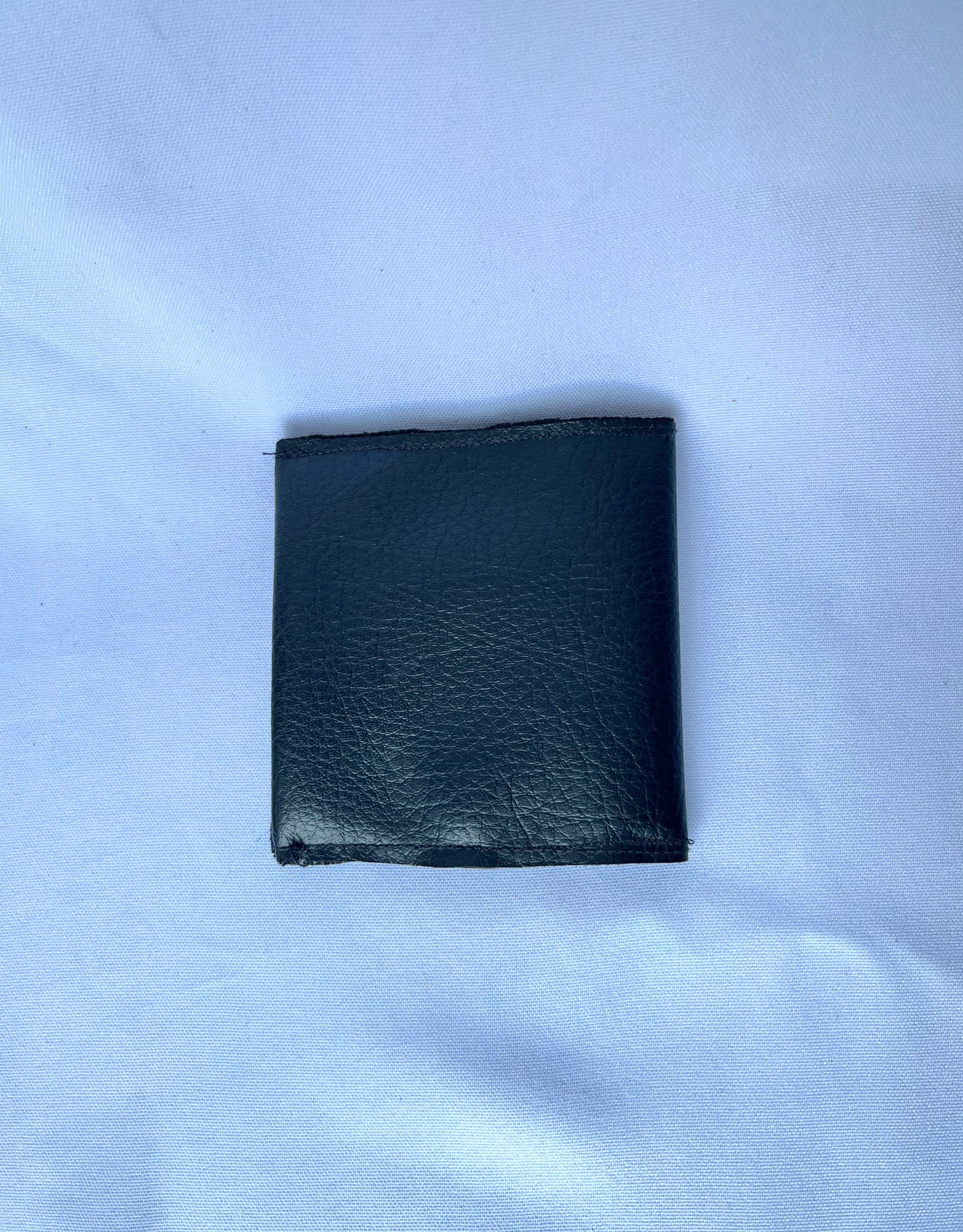 Tarjetero / monedero de vinil color negro