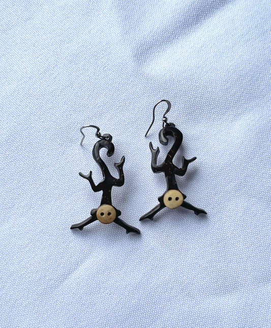 Aretes de coco mono