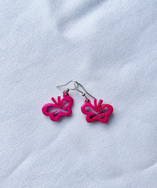 Aretes de coco mariposa