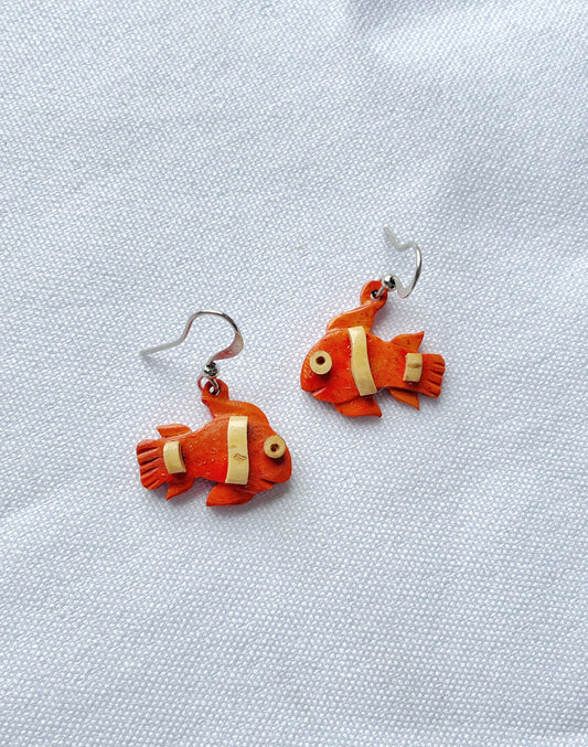 Aretes de coco de peces