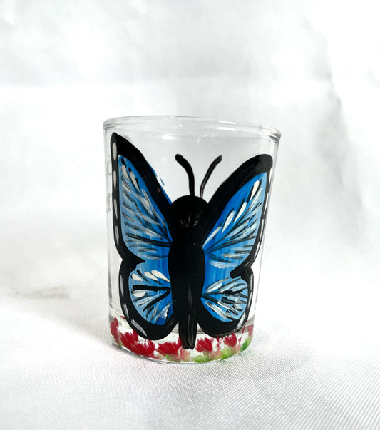 Shot de vidrio de mariposa morpho
