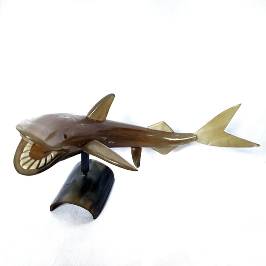 Tiburón hecho de cahos