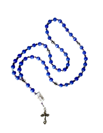 Rosario de piedras azul