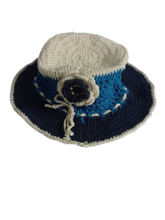 Sombrero tejido azul con blanco